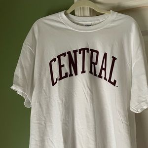 Unisex College Graphic Tee size XL
